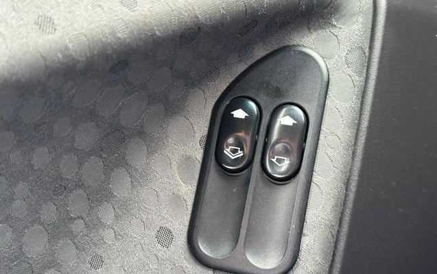 imagem-https://www.socarrao.com.br/sc-vehicle-images-prod/4361842/1792070461484-8560525_12_B_daf7d168f9.jpeg