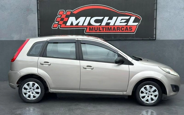 imagem-https://www.socarrao.com.br/sc-vehicle-images-prod/4361842/1792070461496-8560525_14_B_48ca3b3d5b.jpeg