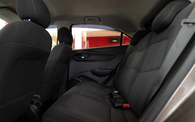imagem-https://www.socarrao.com.br/sc-vehicle-images-prod/4361844/1792156872221-ipP9H1OYIOedccJwVIcW81zpIIobxVlt.jpg