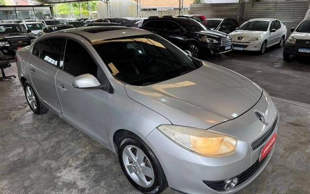 imagem-https://www.socarrao.com.br/sc-vehicle-images-prod/4361928/1792071225360-8561512_7_B_122ec70780.jpeg