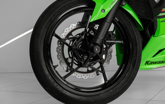 imagem-https://www.socarrao.com.br/sc-vehicle-images-prod/4361945/1792071615651-97422fd1-625a-496e-96e9-708a3f34acf3.jpg
