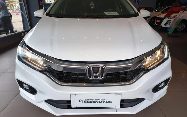 imagem-https://www.socarrao.com.br/sc-vehicle-images-prod/4361946/1792071686607-8482809_8_B_5cc10816e6.jpeg