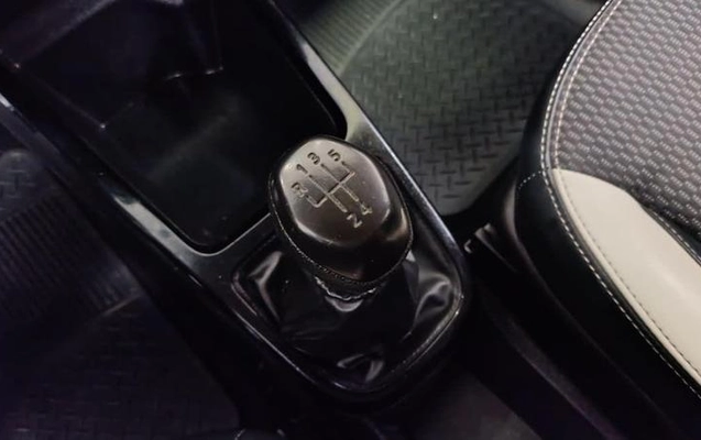 imagem-https://www.socarrao.com.br/sc-vehicle-images-prod/4362113/1792073365226-8329020_2_B_01f8a56b88.jpeg