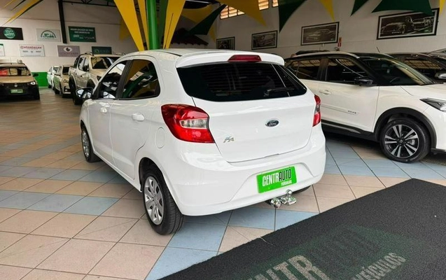 imagem-https://www.socarrao.com.br/sc-vehicle-images-prod/4362142/1792425143693-8566490_8_B_de9e8c3dc4.jpeg