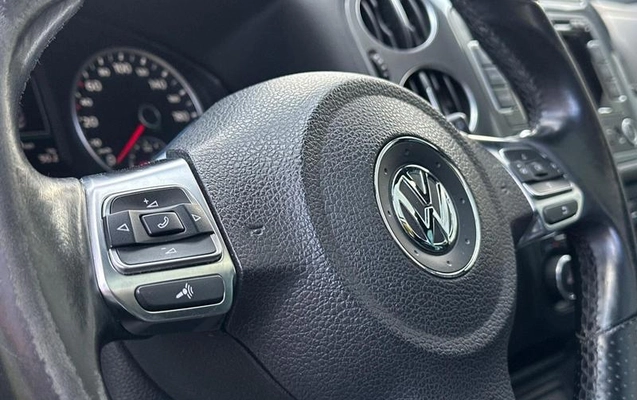 imagem-https://www.socarrao.com.br/sc-vehicle-images-prod/4362152/1792073722907-8397068_15_B_9cd1b6418b.jpeg