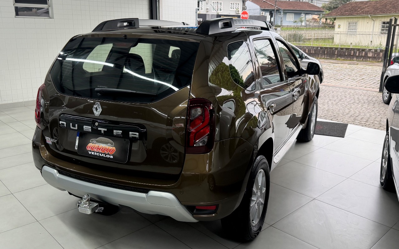imagem-https://www.socarrao.com.br/sc-vehicle-images-prod/4362154/1792073751491-SU1HXzYzNzMuanBlZw.jpeg