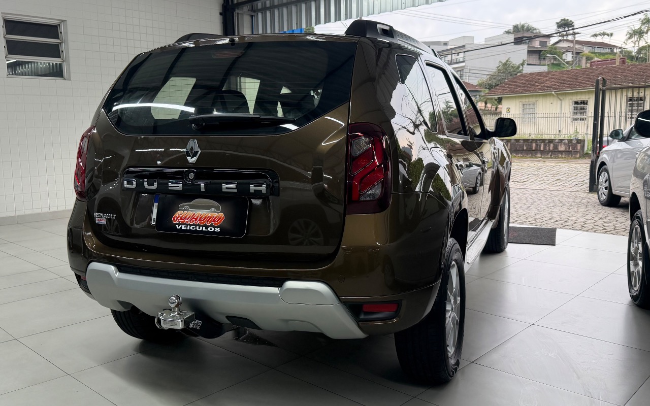 imagem-https://www.socarrao.com.br/sc-vehicle-images-prod/4362154/1792073751757-SU1HXzYzNzQuanBlZw.jpeg