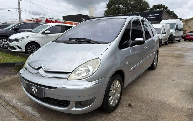 imagem-https://www.socarrao.com.br/sc-vehicle-images-prod/4362185/1792090476240-8559977_1_B_56c3898a92.jpeg