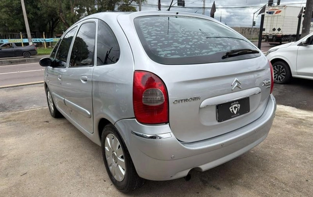 imagem-https://www.socarrao.com.br/sc-vehicle-images-prod/4362185/1792090476252-8559977_15_B_451f172ae9.jpeg
