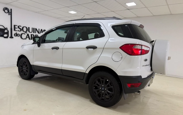 imagem-https://www.socarrao.com.br/sc-vehicle-images-prod/4362187/1792074005055-V2hhdHNBcHAgSW1hZ2UgMjAyNi0xMC0xNSBhdCAxMC41My4zMyAoMykuanBlZw.jpeg
