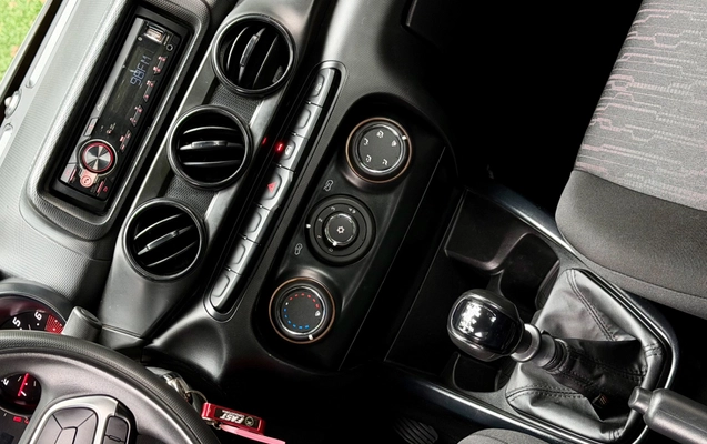 imagem-https://www.socarrao.com.br/sc-vehicle-images-prod/4362214/1792074082236-1d430941-167f-4be1-83ff-6150197f472c.jpg