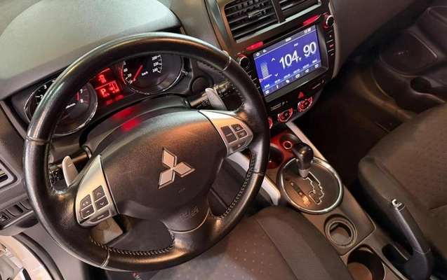 imagem-https://www.socarrao.com.br/sc-vehicle-images-prod/4362225/1792074128302-8564482_1_B_8026d06d6c.jpeg