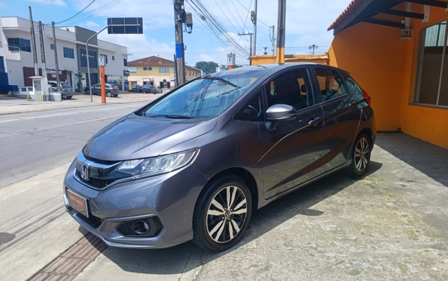imagem-https://www.socarrao.com.br/sc-vehicle-images-prod/4362260/1792086327194-app-photos-7o2uEg4kSmSNorUGzmBPNX0vPcnW31IK.jpg