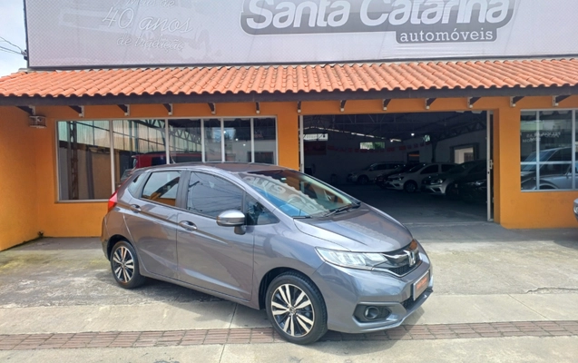 imagem-https://www.socarrao.com.br/sc-vehicle-images-prod/4362260/1792086327195-app-photos-NoN0FBIJnFJCJ18U4zoXUyvcASIeHsaA.jpg
