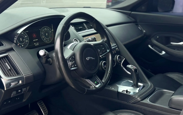 imagem-https://www.socarrao.com.br/sc-vehicle-images-prod/4362263/1792074517282-49aceb58431b42b59e6e71cc84a110f7_1792074462129.jpg