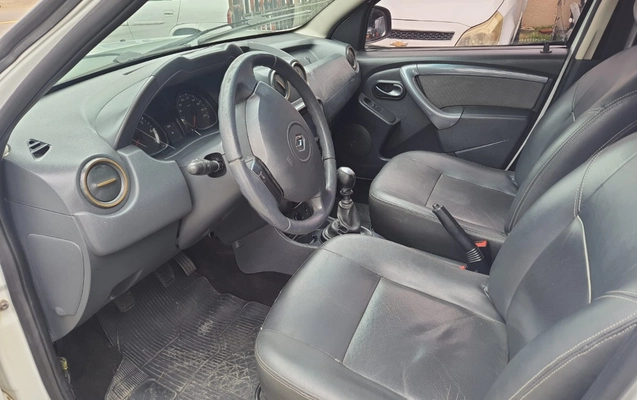 imagem-https://www.socarrao.com.br/sc-vehicle-images-prod/4362316/1792075031489-V2hhdHNBcHAgSW1hZ2UgMjAyNi0xMC0xNSBhdCAxMS4wMi40NCAoMSkuanBlZw.jpeg