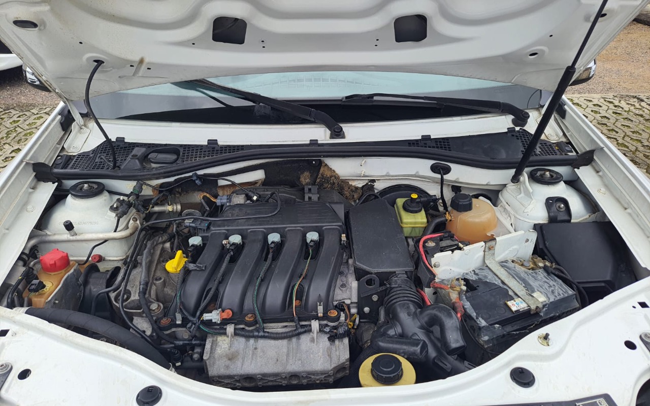 imagem-https://www.socarrao.com.br/sc-vehicle-images-prod/4362316/1792075032060-V2hhdHNBcHAgSW1hZ2UgMjAyNi0xMC0xNSBhdCAxMS4wMi40NSAoMikuanBlZw.jpeg