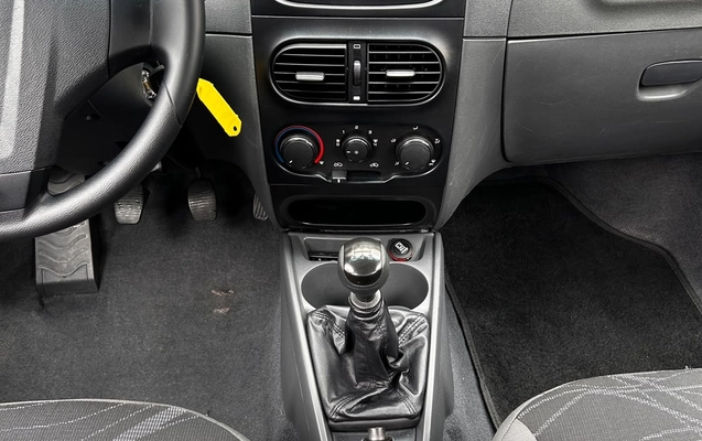 imagem-https://www.socarrao.com.br/sc-vehicle-images-prod/4362328/1792178694277-ca4cee78-cb62-4d4d-923a-5accb6833437.jpg
