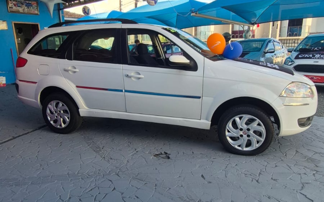 Fiat Palio 2011 Branco — foto 1 de 3