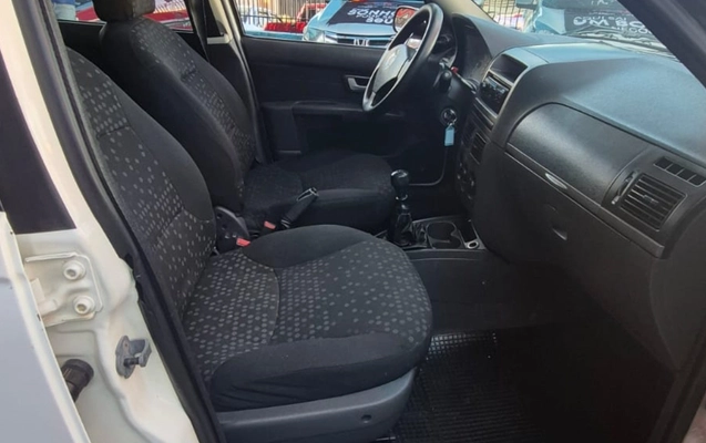 imagem-https://www.socarrao.com.br/sc-vehicle-images-prod/4362335/1792075235957-V2hhdHNBcHAgSW1hZ2UgMjAyNi0wNC0yMyBhdCAxNC4wOS4yMCAoNSkuanBlZw.jpeg