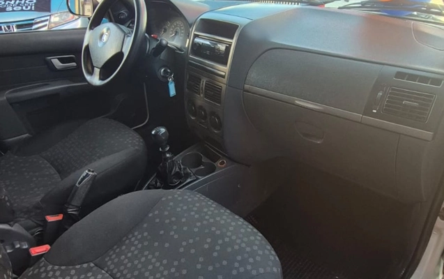 imagem-https://www.socarrao.com.br/sc-vehicle-images-prod/4362335/1792075236061-V2hhdHNBcHAgSW1hZ2UgMjAyNi0wNC0yMyBhdCAxNC4wOS4yMCAoNikuanBlZw.jpeg