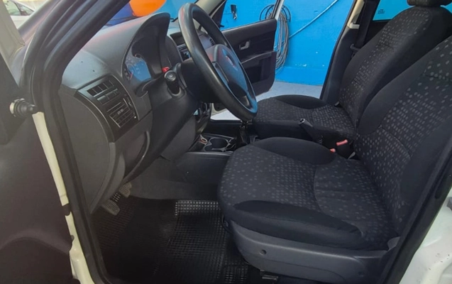 imagem-https://www.socarrao.com.br/sc-vehicle-images-prod/4362335/1792075236129-V2hhdHNBcHAgSW1hZ2UgMjAyNi0wNC0yMyBhdCAxNC4wOS4yMCAoNykuanBlZw.jpeg