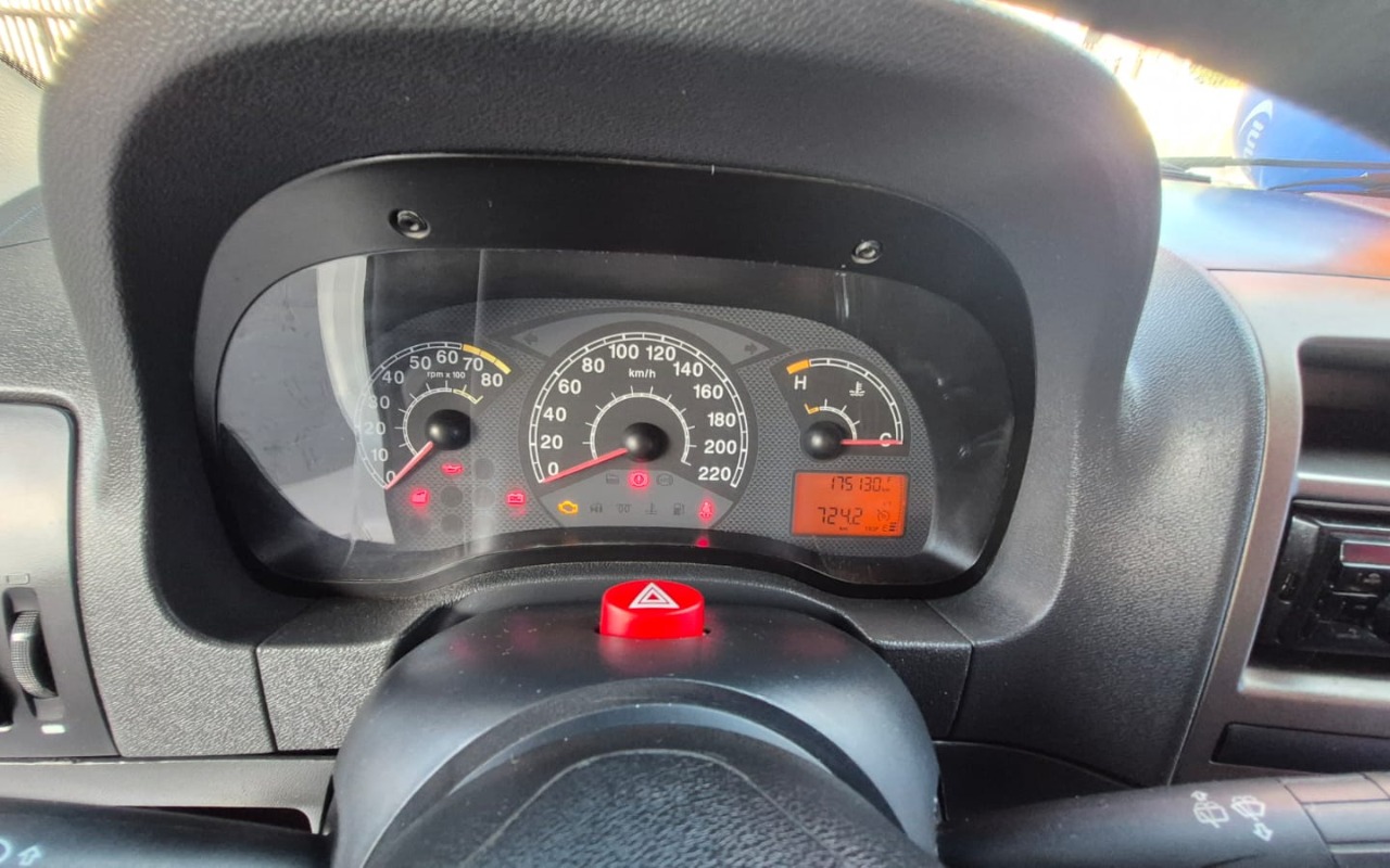 imagem-https://www.socarrao.com.br/sc-vehicle-images-prod/4362335/1792075236296-V2hhdHNBcHAgSW1hZ2UgMjAyNi0wNC0yMyBhdCAxNC4wOS4yMCAoOSkuanBlZw.jpeg