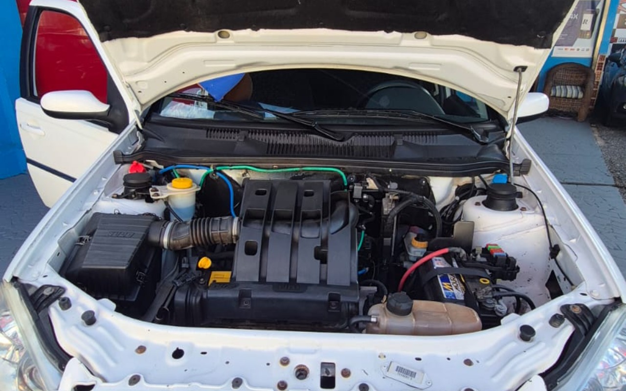imagem-https://www.socarrao.com.br/sc-vehicle-images-prod/4362335/1792075236424-V2hhdHNBcHAgSW1hZ2UgMjAyNi0wNC0yMyBhdCAxNC4wOS4yMCAoMTEpLmpwZWc.jpeg