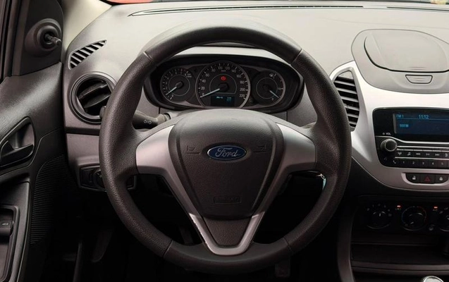 imagem-https://www.socarrao.com.br/sc-vehicle-images-prod/4362344/1792075381538-8562852_7_B_652b580f83.jpeg