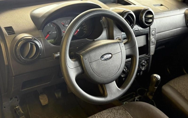 imagem-https://www.socarrao.com.br/sc-vehicle-images-prod/4362356/1792088897108-7996532_5_B_c3b08ac3f7.jpeg