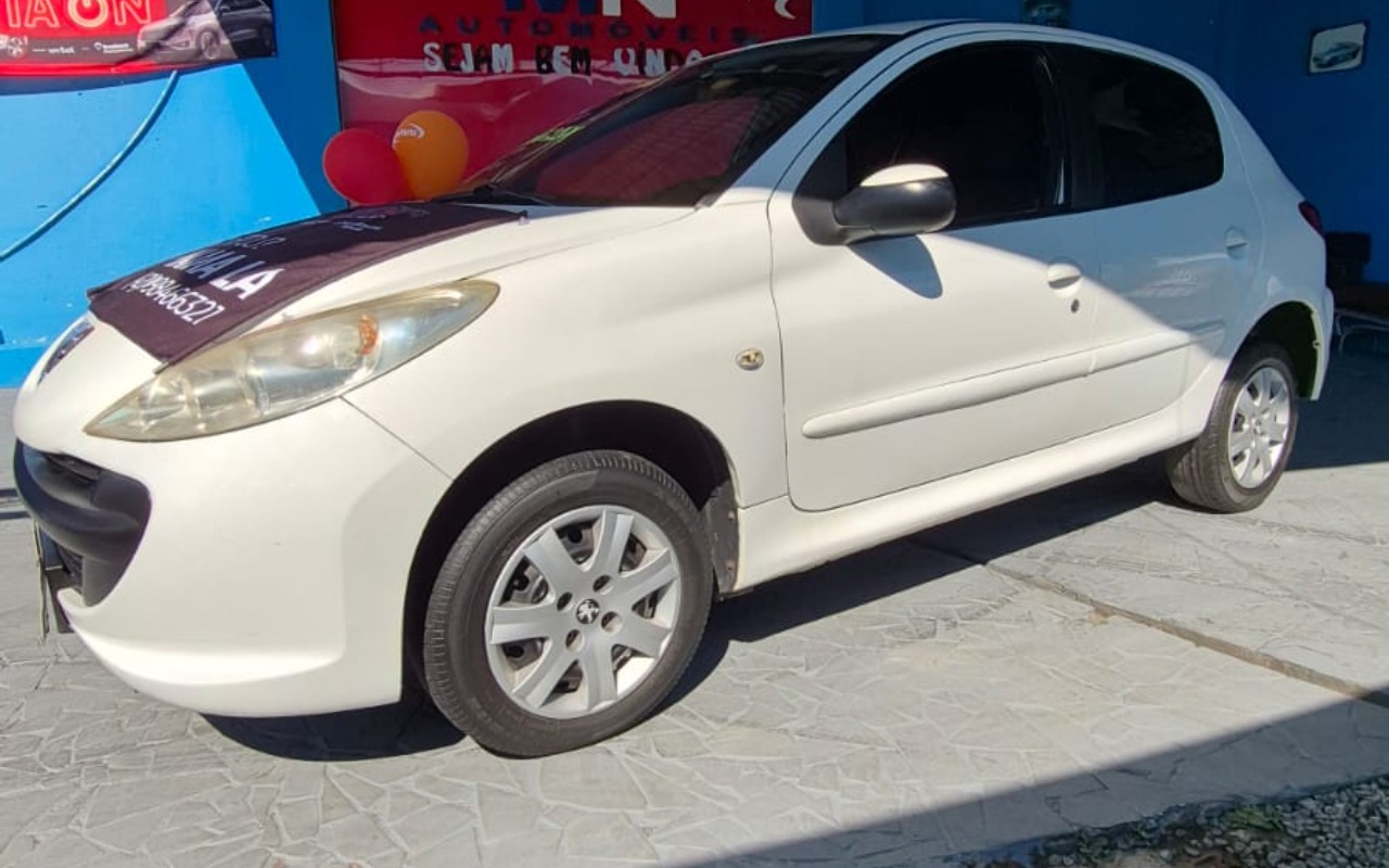 imagem-https://www.socarrao.com.br/sc-vehicle-images-prod/4362368/1792075674591-V2hhdHNBcHAgSW1hZ2UgMjAyNi0wNS0yNiBhdCAxMS4wOS41NC5qcGVn.jpeg