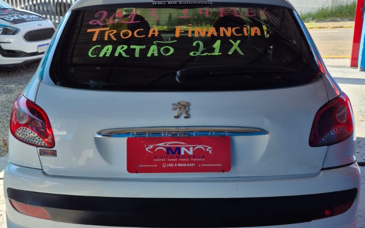 imagem-https://www.socarrao.com.br/sc-vehicle-images-prod/4362368/1792075674816-V2hhdHNBcHAgSW1hZ2UgMjAyNi0wNS0yNiBhdCAxMS4wOS41NS5qcGVn.jpeg