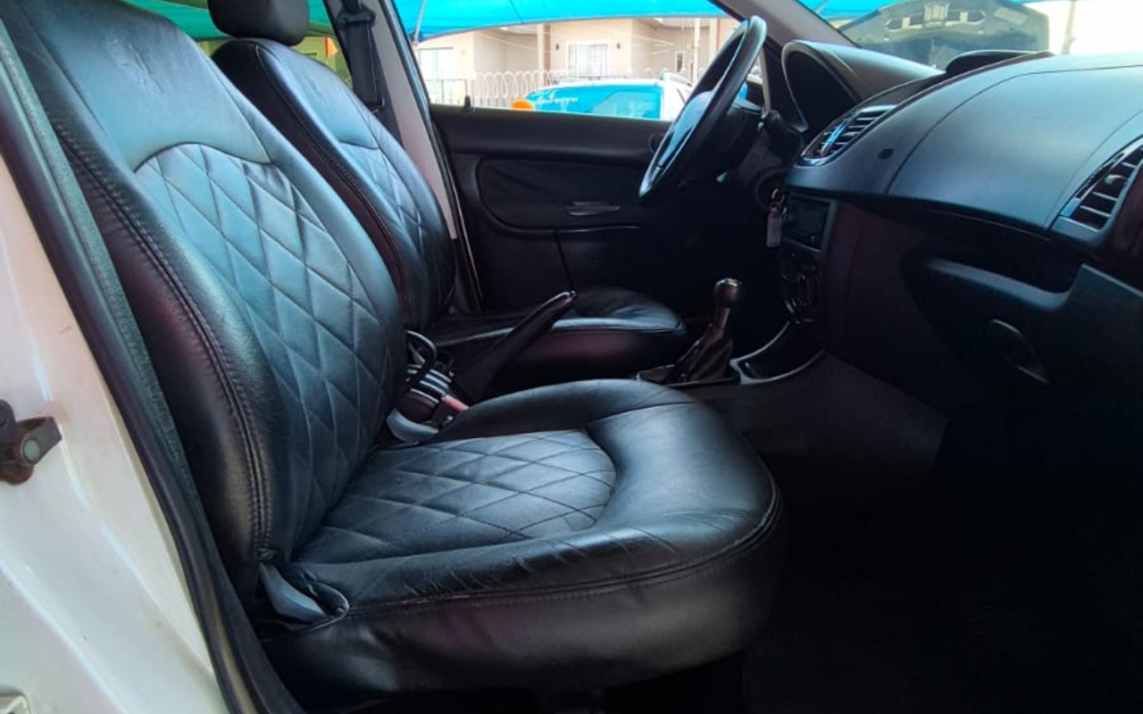 imagem-https://www.socarrao.com.br/sc-vehicle-images-prod/4362368/1792075674996-V2hhdHNBcHAgSW1hZ2UgMjAyNi0wNS0yNiBhdCAxMS4wOS41NiAoMikuanBlZw.jpeg