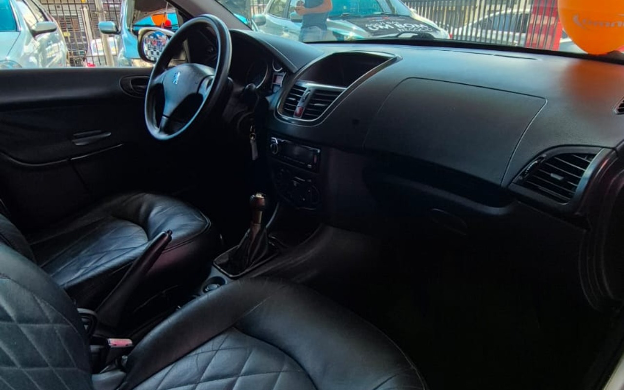 imagem-https://www.socarrao.com.br/sc-vehicle-images-prod/4362368/1792075675050-V2hhdHNBcHAgSW1hZ2UgMjAyNi0wNS0yNiBhdCAxMS4wOS41NiAoMykuanBlZw.jpeg
