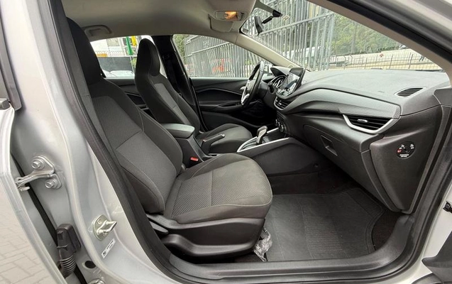 imagem-https://www.socarrao.com.br/sc-vehicle-images-prod/4362381/1792075874855-8545453_11_B_b9a8aef00c.jpeg