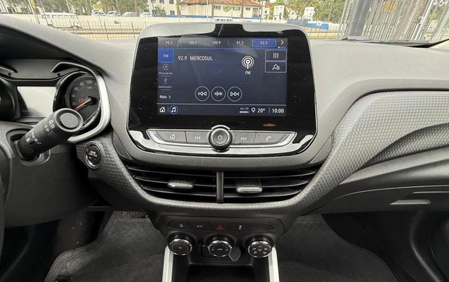 imagem-https://www.socarrao.com.br/sc-vehicle-images-prod/4362381/1792075874863-8545453_15_B_2930056615.jpeg