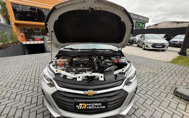 imagem-https://www.socarrao.com.br/sc-vehicle-images-prod/4362381/1792075874866-8545453_17_B_4c304f9d9b.jpeg