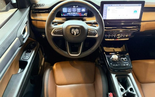 imagem-https://www.socarrao.com.br/sc-vehicle-images-prod/4362382/1792612706680-8573243_13_B_59aeb1fea4.jpeg
