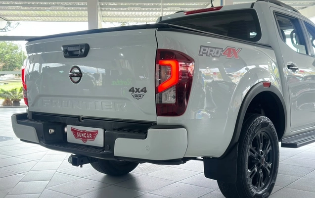 imagem-https://www.socarrao.com.br/sc-vehicle-images-prod/4362390/1792076050126-28_115339.jpg