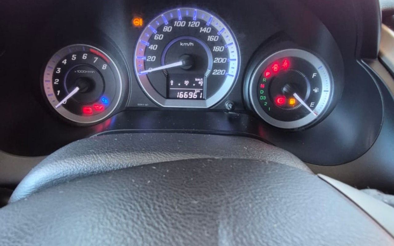 imagem-https://www.socarrao.com.br/sc-vehicle-images-prod/4362409/1792076212721-V2hhdHNBcHAgSW1hZ2UgMjAyNi0wNS0yNiBhdCAxMS4wMi4xNCAoMikuanBlZw.jpeg