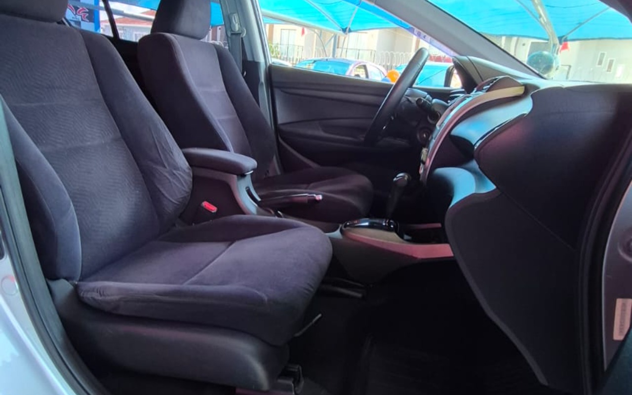 imagem-https://www.socarrao.com.br/sc-vehicle-images-prod/4362409/1792076213040-V2hhdHNBcHAgSW1hZ2UgMjAyNi0wNS0yNiBhdCAxMS4wMi4xNS5qcGVn.jpeg