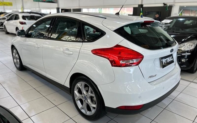imagem-https://www.socarrao.com.br/sc-vehicle-images-prod/4362489/1792177967072-8542053_1_B_d2621222f0.jpeg
