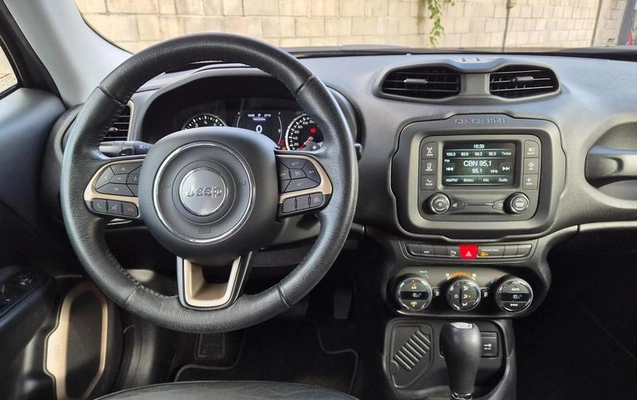 imagem-https://www.socarrao.com.br/sc-vehicle-images-prod/4362497/1792107920622-8573164_8_B_d7c14941f0.jpeg