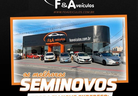 Renault Sandero 2014 Prata — foto 1 de 1