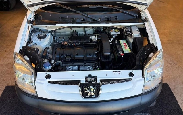 imagem-https://www.socarrao.com.br/sc-vehicle-images-prod/4362530/1792260568183-8572313_9_B_b6df712acd.jpeg