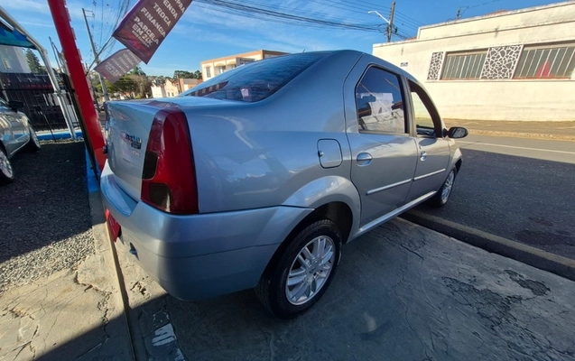imagem-https://www.socarrao.com.br/sc-vehicle-images-prod/4362556/1792077328805-V2hhdHNBcHAgSW1hZ2UgMjAyNi0wNy0yMiBhdCAwOS41NC4yNSAoMSkuanBlZw.jpeg