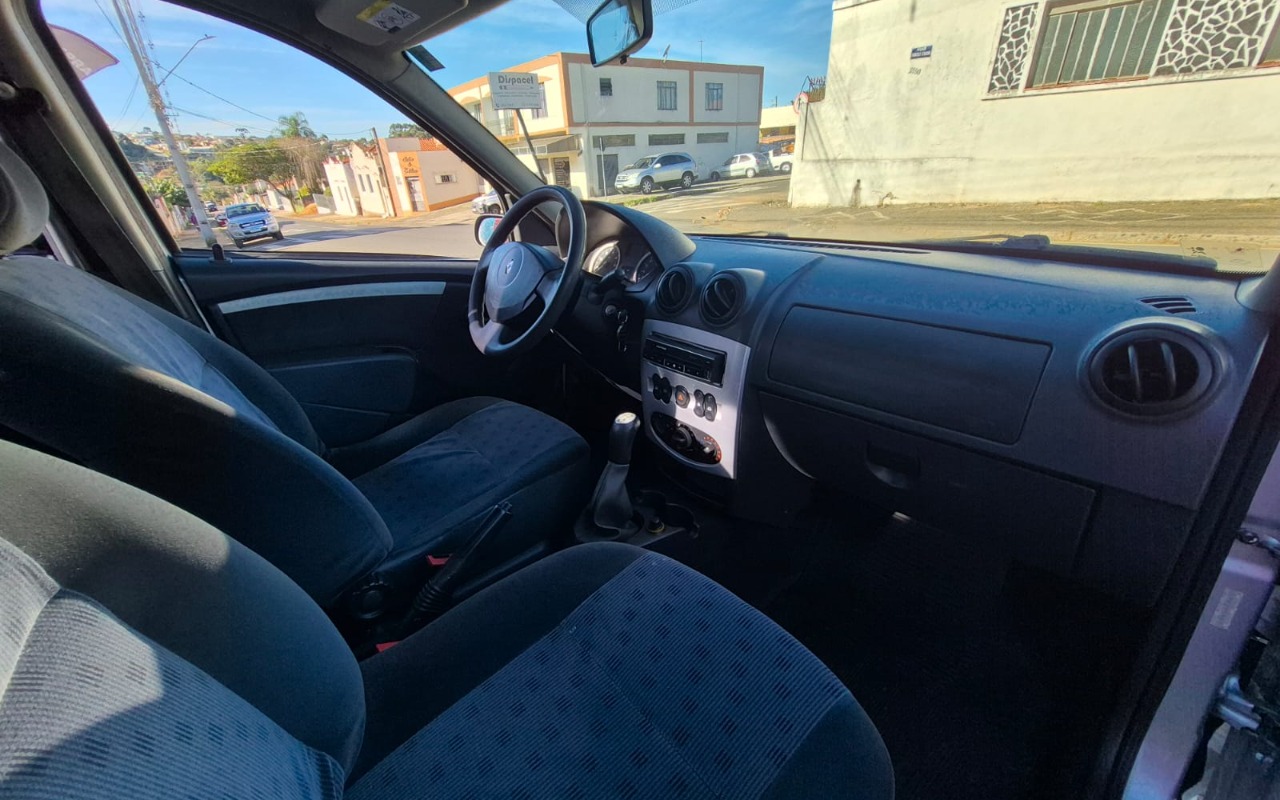 imagem-https://www.socarrao.com.br/sc-vehicle-images-prod/4362556/1792077329417-V2hhdHNBcHAgSW1hZ2UgMjAyNi0wNy0yMiBhdCAwOS41NC4yNiAoMikuanBlZw.jpeg