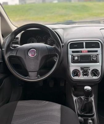 imagem-https://www.socarrao.com.br/sc-vehicle-images-prod/4362578/1792077439360-8568782_9_B_bffb634226.jpeg