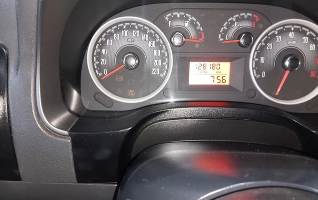 imagem-https://www.socarrao.com.br/sc-vehicle-images-prod/4362583/1792077488360-MjAyNjA5MjNfMDc1NDM1LmpwZw.jpg