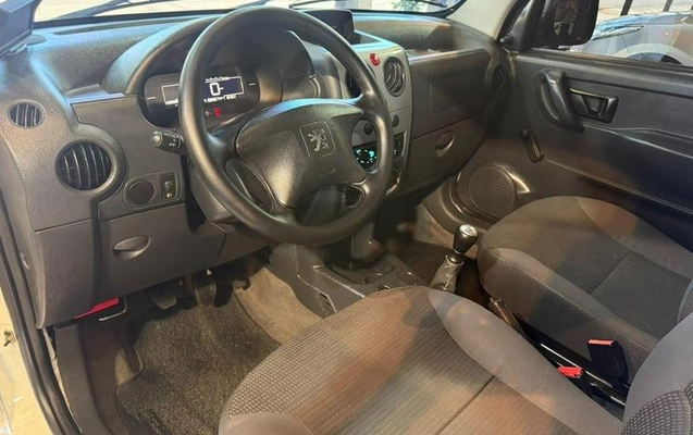 imagem-https://www.socarrao.com.br/sc-vehicle-images-prod/4362614/1792255508866-8573307_11_B_27a2b4aaf0.jpeg